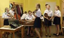 jsme pak spolu s železničními nadšenci lípu vysadili, důkladně zalili a na konec jsme si společně zazpívali původní československou hymnu.