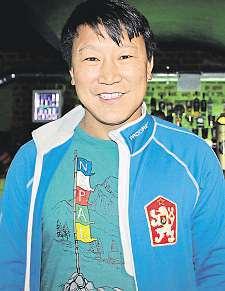 Jsem hrdý na naše lidi, jako byl třeba šerpa Tenzing, který pomohl prvnímu člověku dosáhnout vrcholu Everestu, říká Nepálec. Právě nejvyšší horu světa někteří horolezci podceňují.
