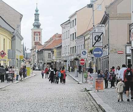 2 8. prosince 2017 Kladensko arakovnicko KRÁTCE Staví novou školku KRÁLOVICE Vůbec poprvé otevřou vmalé vsi Královice od září příštího roku školku.