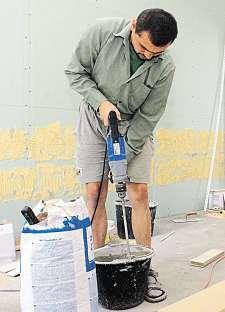 Ve společnosti je stále ještě zakořeněný pocit, že řemesla představují něco druhořadého. Figurují jako jakési východisko z nouze, ale to už dávno neplatí.