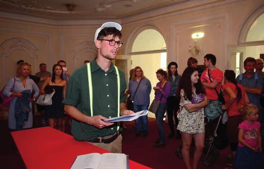 Veldová a Milan Kačmarčík odešli z angažmá činohry NDM do Švandova divadla v Praze.