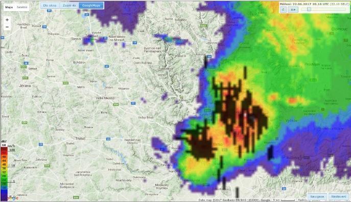 Supercela tak jako obvykle dostala na frak při svém sestupu do vyškovské brány (to už máme