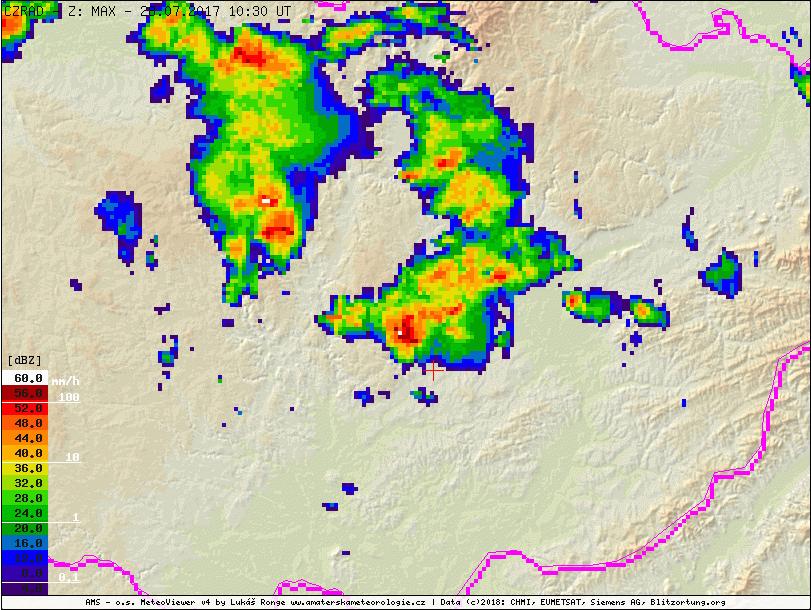 7. Low-topped supercell Po nočním bouřkovém systému 20.-21.7.2017 přišla celkem dlouhá bouřková odmlka. Další významnější bouřky se vysytly až 10.8.2017. Ale abych to uvedl na pravou míru přece jen se bouřky v daném období vyskytly.
