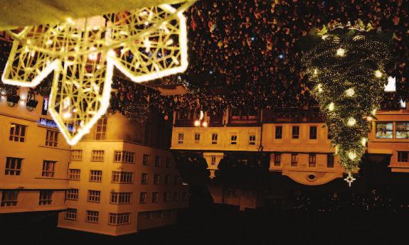 PO 3 KYBERŠIKANA Centrum Jablíčko, 10 11 hodin přednáška Mgr. Jana Melši o chování na sociálních sítích, riziku počítačovych her, kyberoomingu, kyberšikaně, sextingu a kyberstalkingu, www.