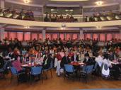 Obr. 24: Zaplněné auditorium velkého sálu Regionálního