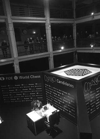 TURNAJ KANDIDÁTŮ BERLÍN 2018 GLADIÁTOŘI V LEDU pokračování ze strany 1 6 Hraje se uvnitř vysokého totálně vybydleného domu, který je zjevně těsně před stržením či před kompletní rekonstrukcí.