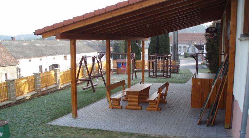 projekt Prostor pro setkávání občanů Mohuřic.