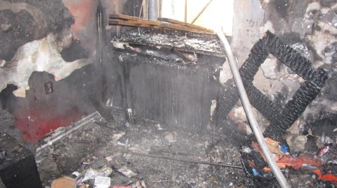 2010 v 07:12 hod, ECUD: 8110 006115 Následky poţáru: Nasazení jednotek: V době zahájení hasebního zásahu první jednotkou PO docházelo jiţ uvnitř předběţná přímá škoda: 6.000.