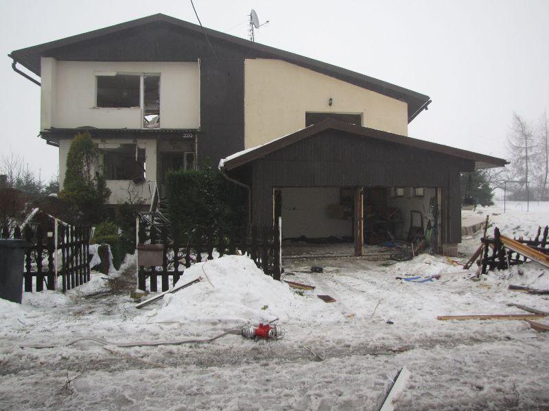 Hasičský Požár v rodinném domě, Petrovice u Karviné, Závada, okr. Karviná Datum a čas ohlášení: 07.12.