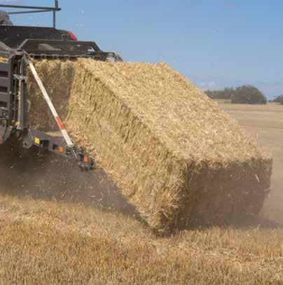 05 OD MASSEY FERGUSON Lisy Massey Ferguson na velké hranaté balíky vyráběné v Hesstonu tvoří nesporný průmyslový standard, který volí profesionálové na celém světě díky své