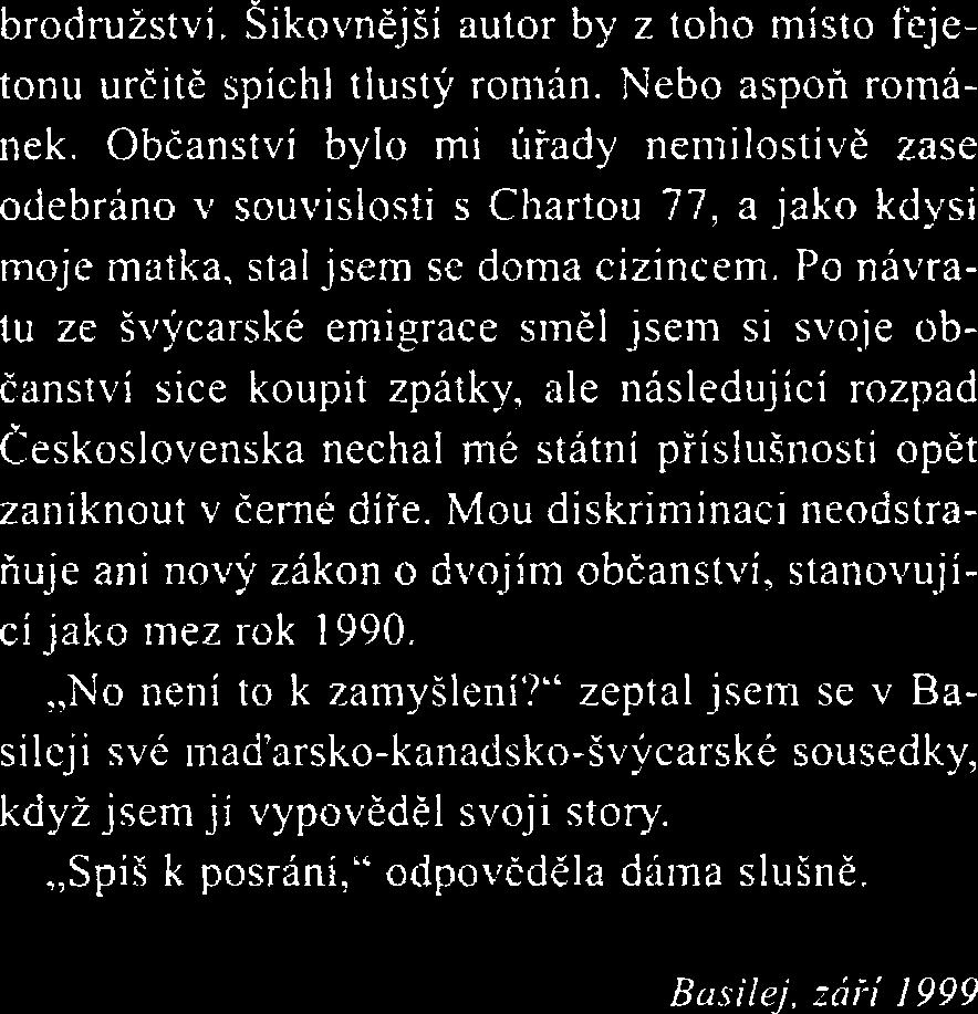 V podveãer aktivisti zo zdruïenia Jedlo namiesto zbraní, rovnako na protest proti aliancii, rozdávali bezdomovcom polievku.