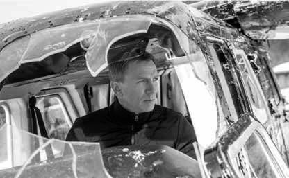 4 SOUTĚŽE, KRIMI ZE SLOVÁCKA S DOBRÝM DNEM ZDARMA DO BIJÁKU Tma padá brzy, zvěř skáče pod kola Spectre USA, 2015, 150 min.