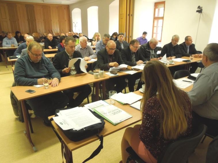 VALNÁ HROMADA EUROREGIONU ŠUMAVA Dne 24. 4. 2017 proběhla v Dominikánském klášteře v Klatovech valná hromada Euroregionu Šumava.