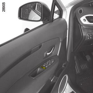 Otevření a zavření dveří (2/2) 3 Bezpečnost cestujících na zadních sedadlech Řidič může povolit fungování zadních dveří a podle vozidla ovládání oken stisknutím spínače 3 na straně obrázku.