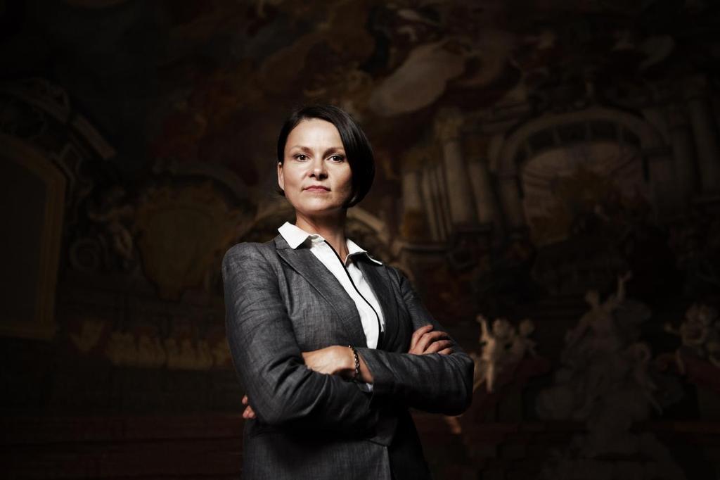 Profily hlavních vyšetřovatelů Major Marie Výrová (Klára Melíšková) Vzděláním doktorka práv a hodností majorka, ale protože nesnáší vše rigidně vojenské v policejních složkách, nemá ráda, když ji
