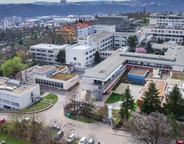 M a S arykův onk o L o GICKý ÚSTav Masarykův onkologický ústav v Brně je špičkovým zdravotnickým zařízením, jedním ze dvou Národních onkologických center (společně s FN Motol) v České republice a