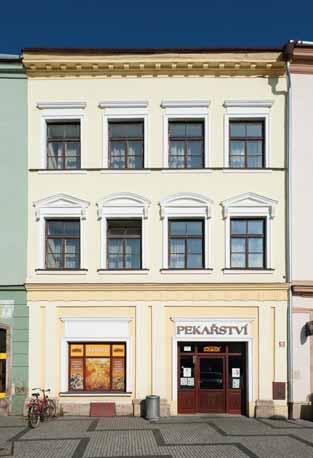 20/ Měš anský dům čp. 121 Náměstí T. G. Masaryka 18 1552, po 1840 Půdorys přízemí Řadový dvoupatrový dům náleží raně renesanční etapě přestavby po požáru města roku 1541.