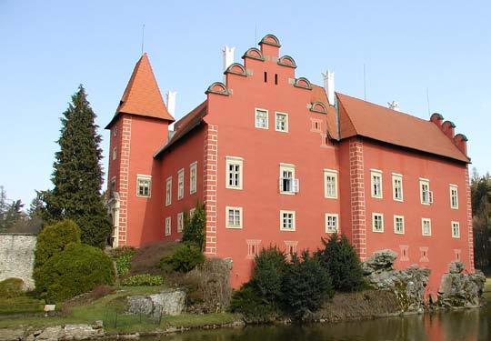 Nesčetné objekty po celém světě řadu desetiletí dosvědčují jedinečnou kvalitu produktů KEIM.