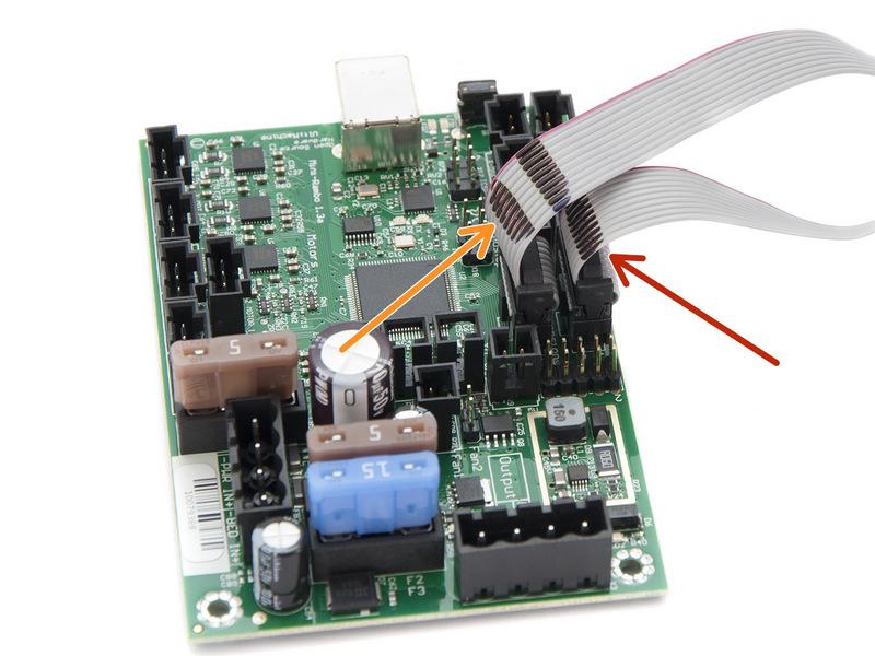 (Konektor P1) Kabel k LCD se dvěma