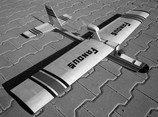 1 615 mm 1 080 mm Phasor 15/4 1 990 mm 1 040 mm 800 g S, V 1 list formátu prodloužená A0 168