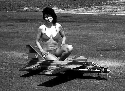 světové války je určena vyspělým modelářům a pilotům.