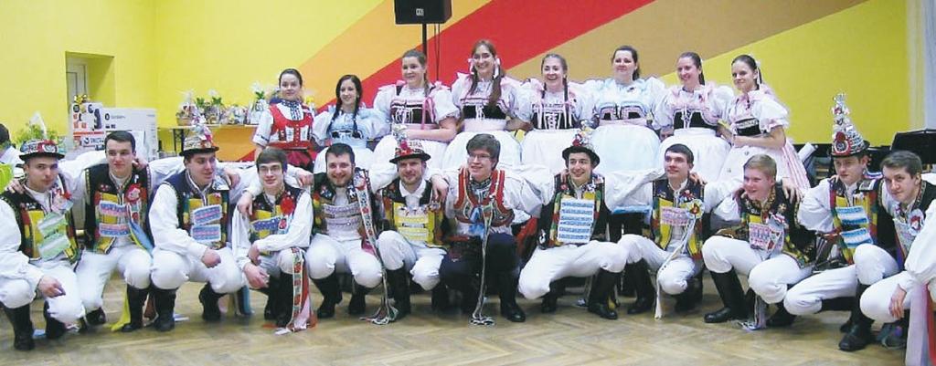 Šardičanka se také předvedla a pro velký úspěch hrála o hodinu navíc, pochvaloval si jeden z mladých organizátorů a folklorní