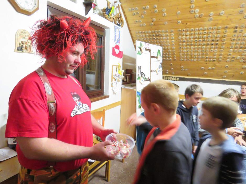 prosince 2016 proběhla Mikulášská schůzka - bylo nás 25.