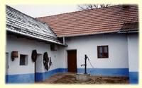 v V minulých letech byla finanční podpora poskytnuta např. na restaurování sochy sv. Floriána ve Valašském Meziříčí, sochy sv. J. Nepomuckého v Rymicích, sochy P.