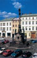 historického vývoje osídlení. Olomouc/ město vzniklo v pol. 13.stol. z podhradí přemyslovského hradu.