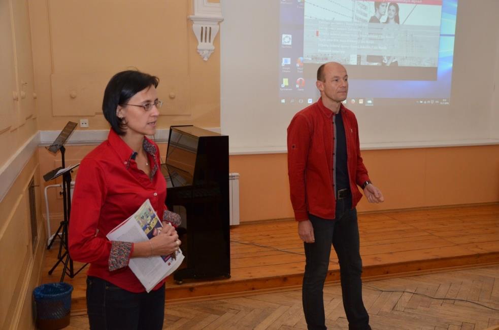 Přednášku M. Štindla uvádí B. Štindlová. Opava Cantat aneb Jak jsme celý víkend zpívali Ludmila Horká, 6. A Od 24. do 27.