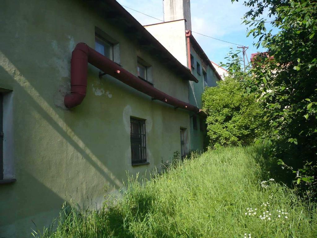 - 30 -