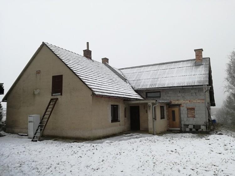 Záznam o prodeji srovnávané nemovitosti č. 4 1. Identifikace Prodej, Rodinný dům, 129 m 2, Vršce, okres Jičín Celková cena: 1.300.000 Adresa: Vršce, okres Jičín 2.