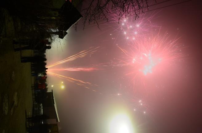 Novoroční ohňostroj 2017 Již třetím rokem se na návsi