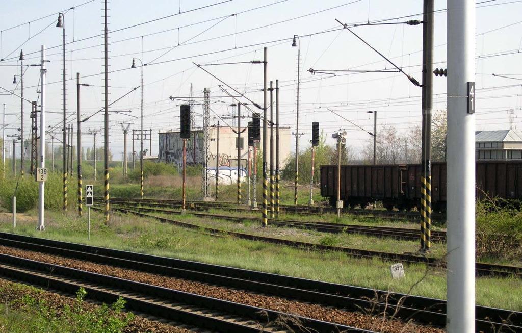 3 Brno: návrh intermodálního logistického centra Intermodální terminál Brno-Heršpice má významný potenciál díky průmyslovému zázemí i vynikajícímu napojení na dopravní sítě.