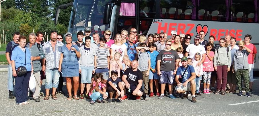 A tak se nakonec patří poděkovat všem, kdo se na organizaci zdařilé akce svou prací podíleli. Velký dík patří panu Liboru Samlíkovi, který celý rybník k pořádání závodu pořadatelům zapůjčil.