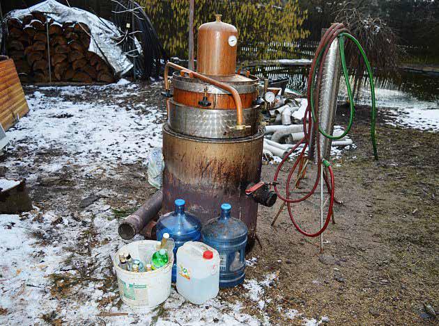 VŠECHEN LID V RUKOU BOŽÍCH A MOCNÁŘOVÝCH Z DOMOVA Po volbách nastalo ve vsi veliké roztrpčení.