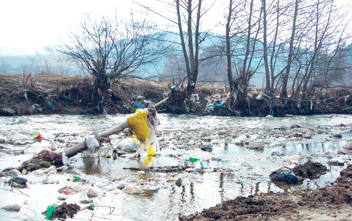 Plastocén Lidstvo ročně vyprodukuje více než 300 milionů tun plastu.