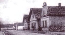 Po 2. světové válce Po válce byl v roce 1945 v domě U Hervertů ustaven Místní národní vý bor (MNV) v čele s Václavem Soukupem.