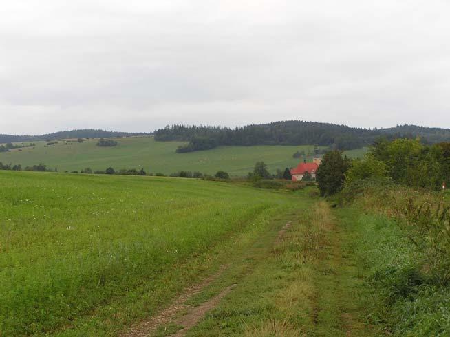 Výroční zpráva o činnosti za rok Cílem projektu je formulace principů a metodických kroků pro návrhy komplexních pozemkových úprav respektující holistický přístup k zemědělské krajině a zahrnující