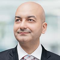 Team absolvent VŠE v Praze a postgraduálního studia na Wirtschaftsuniversität ve Vídni 19 let praxe v oboru daňový poradce specialista v oblasti daně z příjmů právnických a fyzických osob