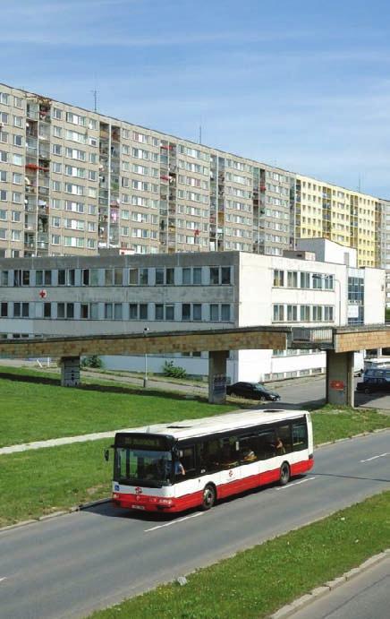 INFORMAČNÍ ZPRAVODAJ Číslo 14/2009 Vyšlo 20.8.2009 Obsah Trvalé změny PID od 1.9.2009... 1 Nejčastější dotazy cestujících ke změnám od září... 4 Preference MHD o prázdninách významně pokročila.