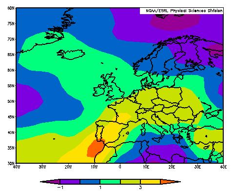 Na mapce je vidět zvýšení teplot na většině zobrazeného území. Snížení teploty vzduchu v hladině AT 8 hpa je patrné pouze ve východní Evropě, východním Středomoří a na západě severního Atlantiku.