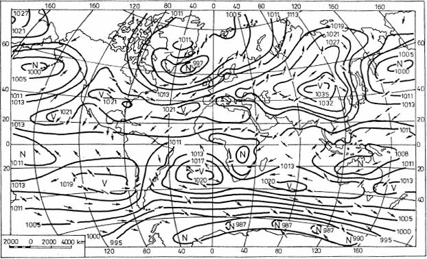 níží [1]. Obr. č. 1: Atmosférický tlak a systém atmosférického proudění na hladině moře v červenci.