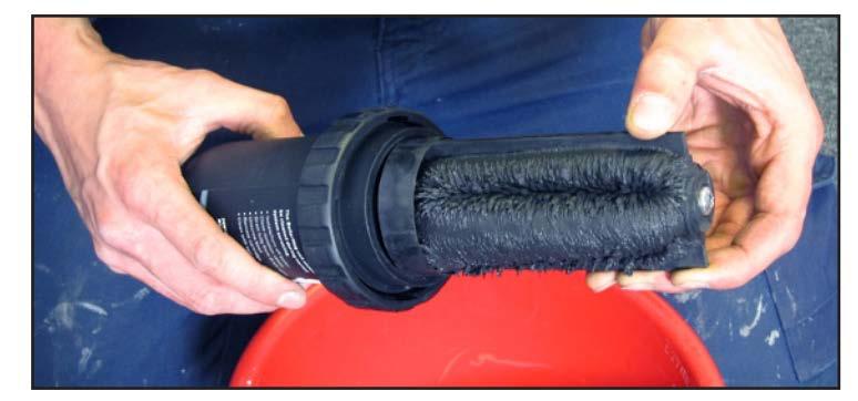 11) Schéma zapojení: Pro dosažení co nejlepšího filtračního efektu doporučujeme nainstalovat IVAR.BOILERMAG za posledním radiátorovým tělesem na vratnou větev do kotle.