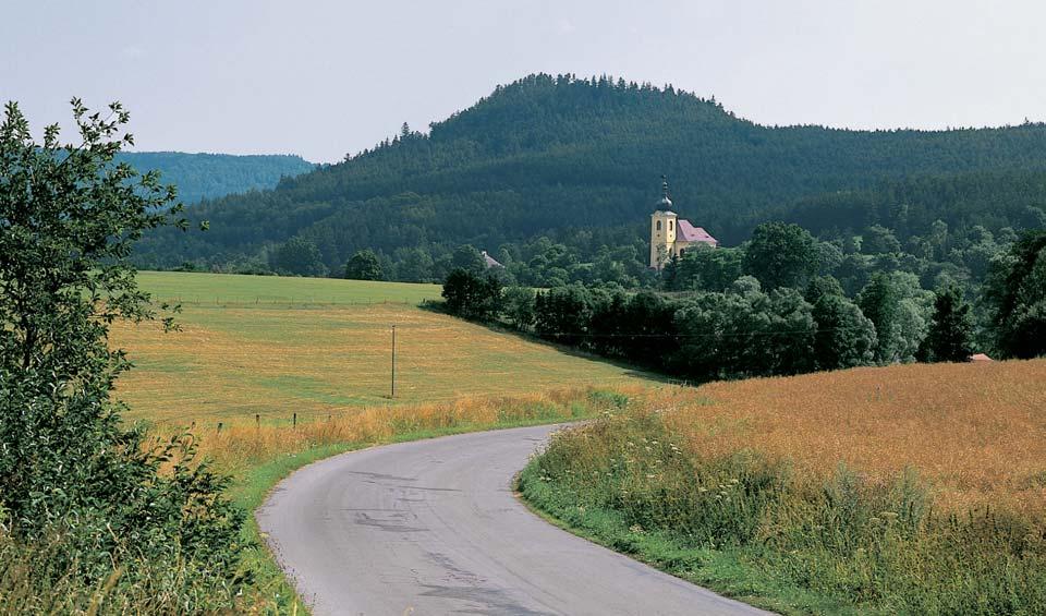 PlzeÀsko a Karlovarsko park Manûtínská hornatina Vyhlá en ONV PlzeÀ-sever v roce 978 oblastí klidu.