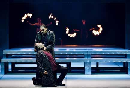 Nitrová (Emilia), Petr Urbánek (Montano)