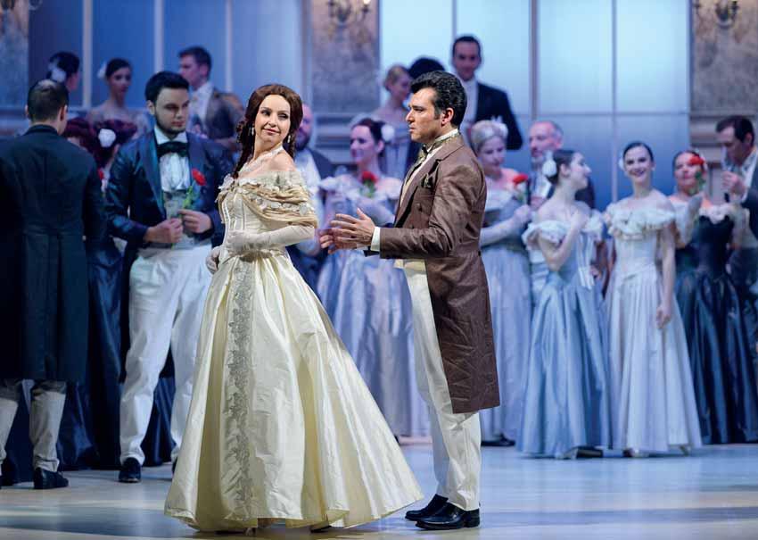 Giuseppe Verdi (1813 1901) LA TRAVIATA Premiéra 3. května 2018 v 18.30 hodin v Divadle Antonína Dvořáka OPERA Nejhranější opera světa podle románu Alexandra Dumase ml.