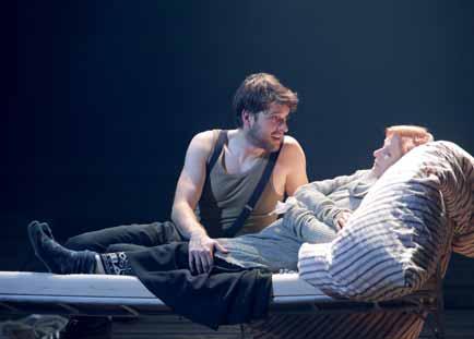 Erlebachová (Dívka), Vít Roleček (Mads Moen),