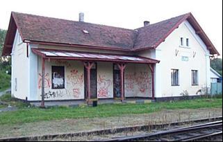 ZvKČ Výpravní budova LVI/H Liteň