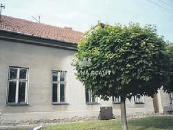2, světlo na pohybové čidlo 245000,- Kč Tel775 571 716 Brno Líšeň, RD 4+1, třípodlažní novostavba z r 2009 CP 151 m 2, klidné místo, luxusní vybavení 5990000, Kč Tel 775 571